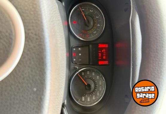Autos - Renault Clio m�o 2015 Nafta 140000Km - En Venta
