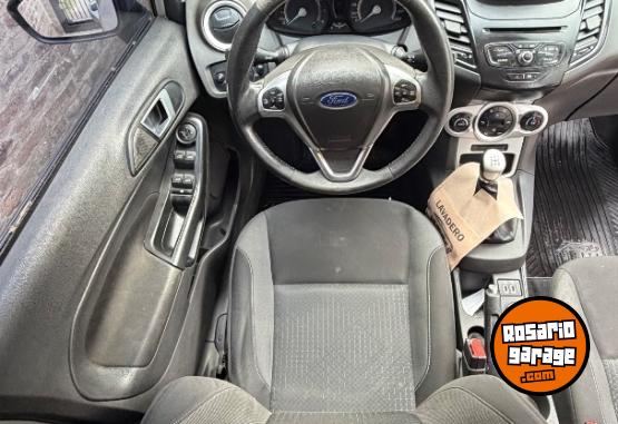 Autos - Ford SE Plus 2018 Nafta 106000Km - En Venta