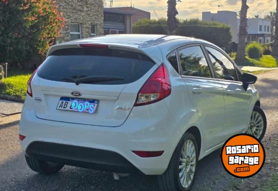 Autos - Ford Fiesta 2017 Nafta 98000Km - En Venta