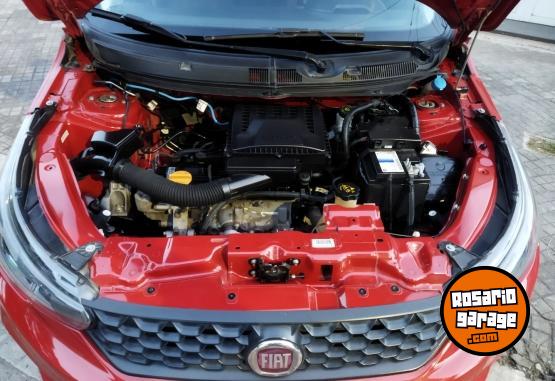 Autos - Fiat ARGO DRIVE 2018 Nafta 94000Km - En Venta