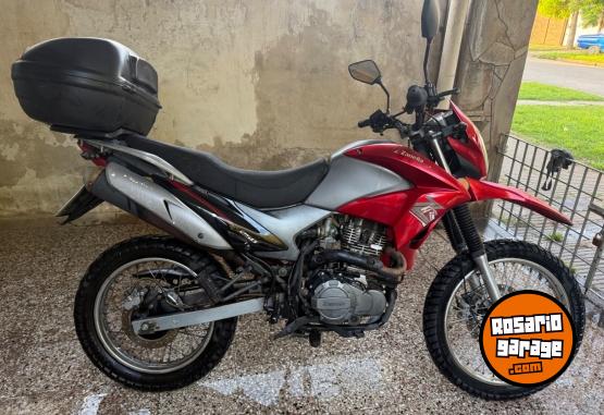 Motos - Zanella ZR 250 2018 Nafta 38458Km - En Venta