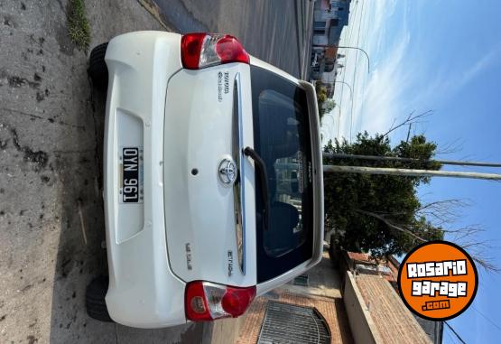 Autos - Toyota Etios 2015 2015 Nafta 125000Km - En Venta