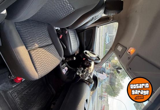 Autos - Toyota Etios 2015 2015 Nafta 125000Km - En Venta