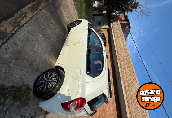 Autos - Toyota Etios 2015 2015 Nafta 125000Km - En Venta