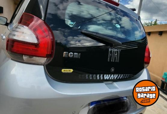 Autos - Fiat Mobi way 2017 GNC 138000Km - En Venta
