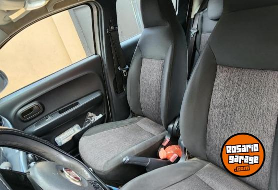 Autos - Fiat Mobi way 2017 GNC 138000Km - En Venta