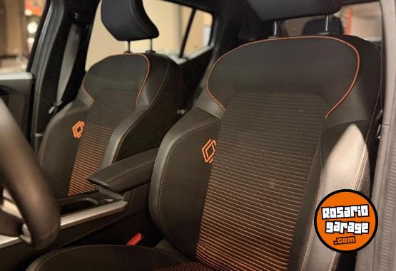 Autos - Renault KARDIAN PREMIERE 2025 Nafta 3700Km - En Venta