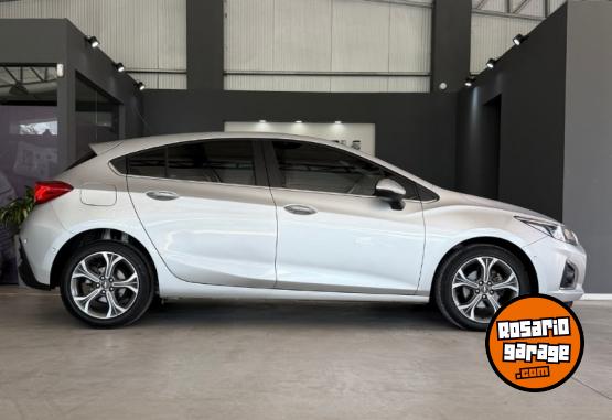 Autos - Chevrolet Cruze Premier 1.4T 2022 Nafta 76800Km - En Venta