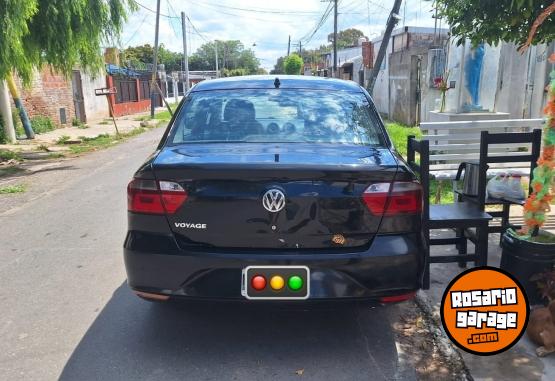 Autos - Volkswagen Voyage 2014 GNC 526526Km - En Venta