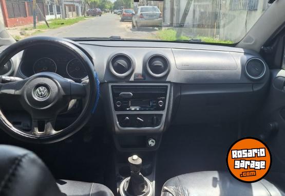 Autos - Volkswagen Voyage 2014 GNC 526526Km - En Venta