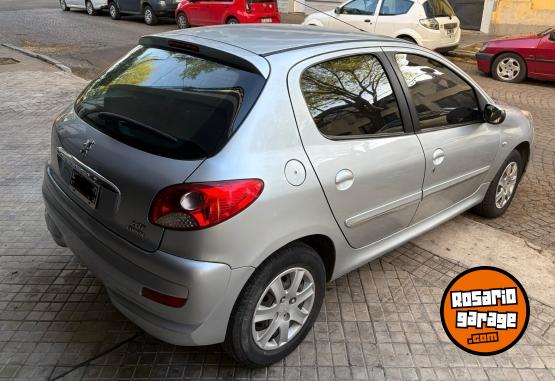 Autos - Peugeot 207 compact allure 1.4 5P 2013 Nafta 140000Km - En Venta