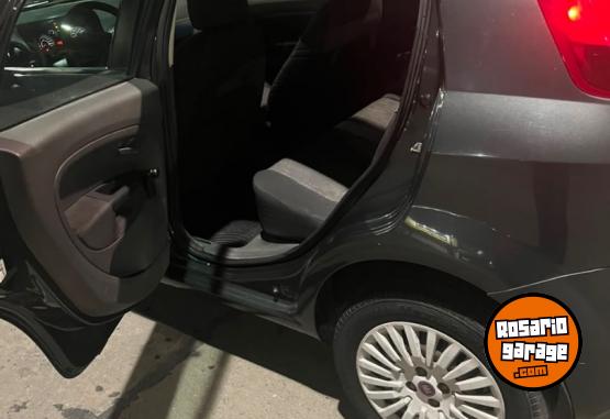 Autos - Fiat Attractive 2011 Nafta 220000Km - En Venta