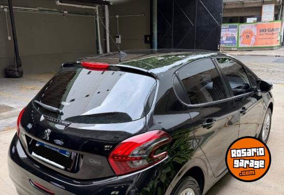 Autos - Peugeot 208 2018 Nafta 119000Km - En Venta