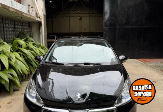 Autos - Peugeot 208 2018 Nafta 119000Km - En Venta