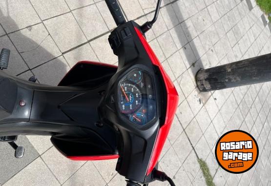 Motos - Honda New wave 2024 Nafta 12000Km - En Venta