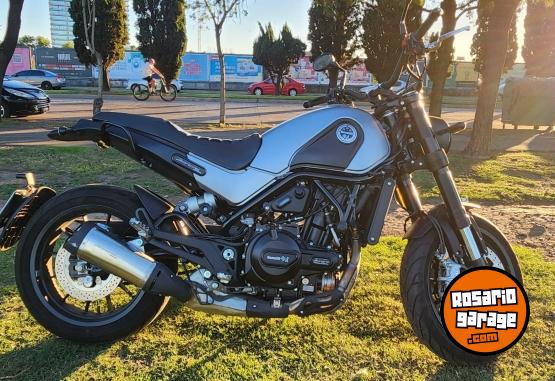 Motos - Benelli Leoncino 500 2021 Nafta 1750Km - En Venta