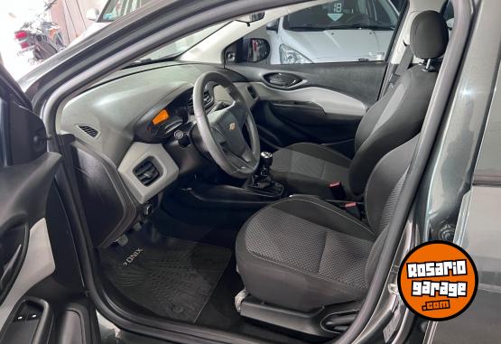 Autos - Chevrolet Onix joy 2019 GNC 108000Km - En Venta