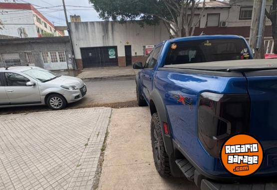Camionetas - Ford Xlt 2023 Diesel 48000Km - En Venta