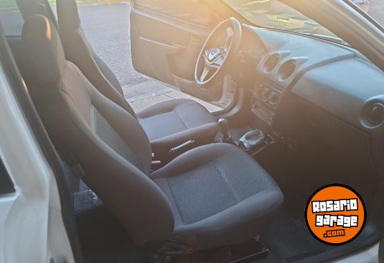 Autos - Chevrolet CELTA 1.4 LS - 3 PTAS 2012 GNC 194000Km - En Venta