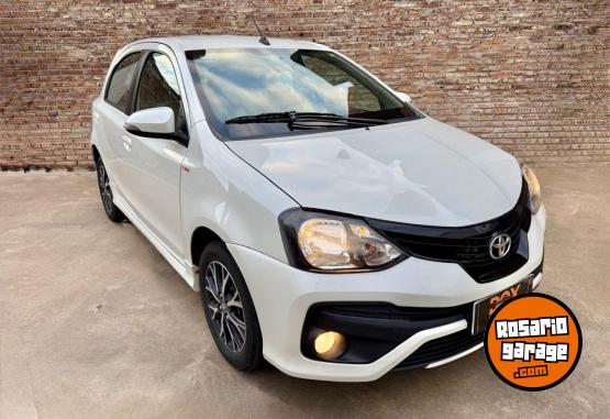 Autos - Toyota Etios Xls 1.5 2020 Nafta 90000Km - En Venta