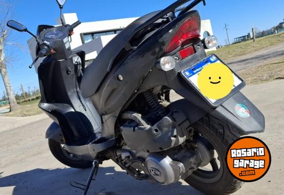 Motos - Kymco Agility 125 2023 Nafta 5518Km - En Venta