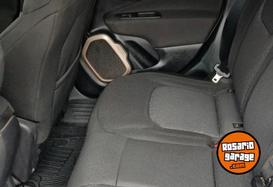 Camionetas - Jeep Renegade 2018 GNC 150000Km - En Venta