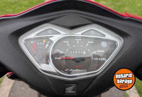 Motos - Honda Elite 125 2017 Nafta 31000Km - En Venta