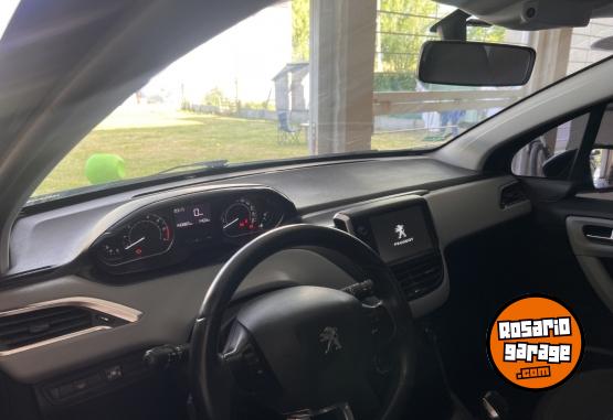 Autos - Peugeot 208 ALLURE TOUCHSCREEN 2016 GNC 136000Km - En Venta