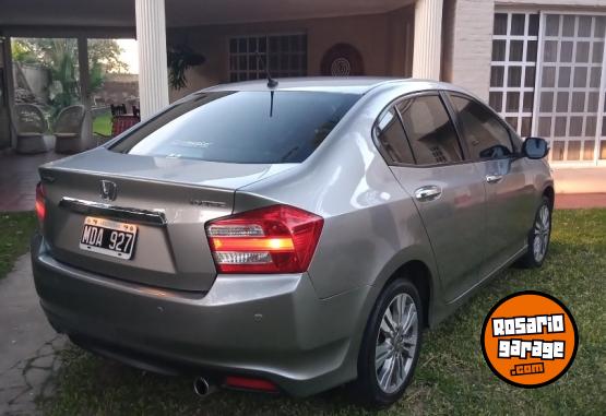 Autos - Honda City 2013 Nafta 210000Km - En Venta
