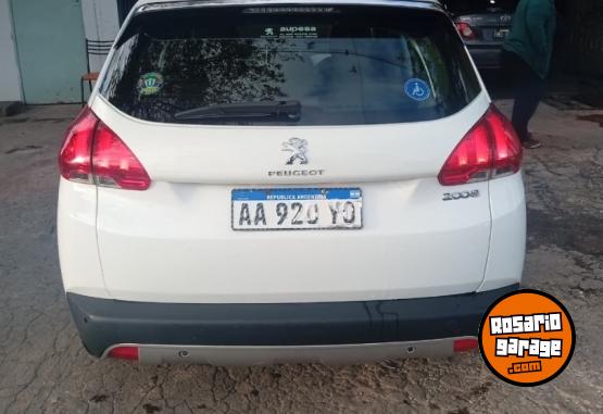 Autos - Peugeot 2008 2017 Nafta 107000Km - En Venta