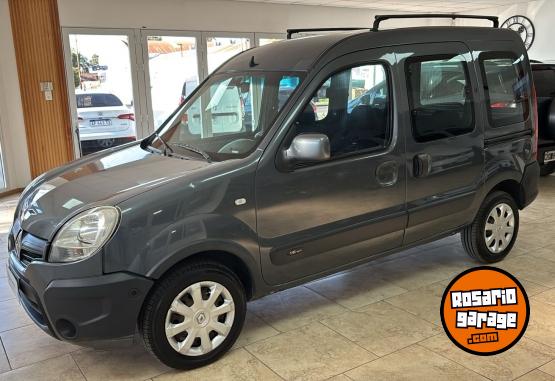 Utilitarios - Renault KANGOO AUTHENTIQUE PLUS 2015 Nafta 144057Km - En Venta
