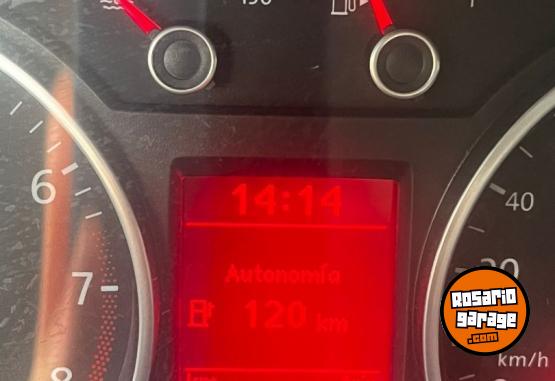 Autos - Volkswagen Voyage Comfortline 2015 Nafta 105000Km - En Venta