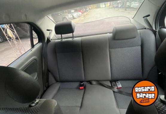 Autos - Volkswagen Voyage Comfortline 2015 Nafta 105000Km - En Venta