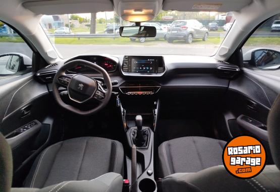 Autos - Peugeot 208 2020 Nafta 20000Km - En Venta