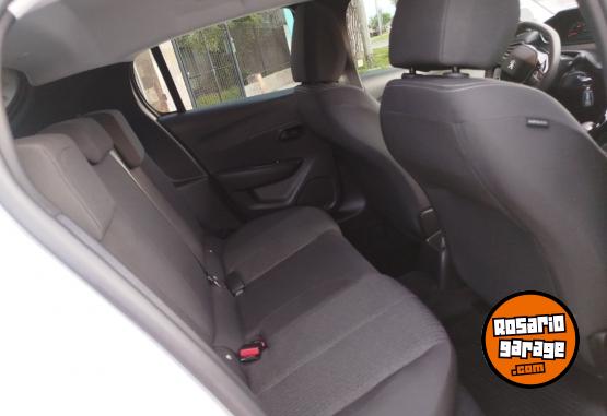 Autos - Peugeot 208 2020 Nafta 20000Km - En Venta