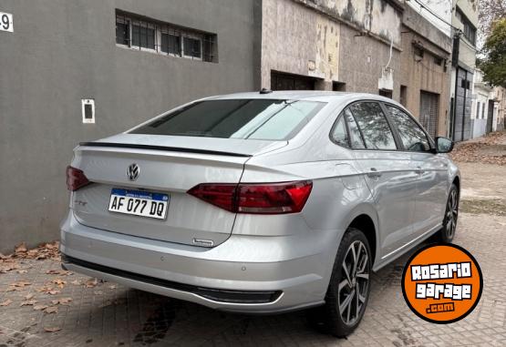 Autos - Volkswagen Virtus 2021 Nafta 65000Km - En Venta