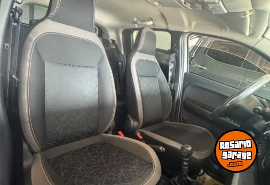 Autos - Fiat MOBI Trekking 1.0 5P 2025 Nafta 9000Km - En Venta