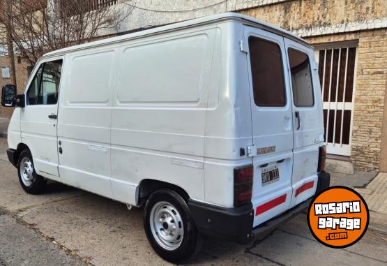 Utilitarios - Renault Trafic 1997 GNC 260000Km - En Venta