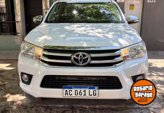 Camionetas - Toyota Hilux 2017 Diesel 80000Km - En Venta