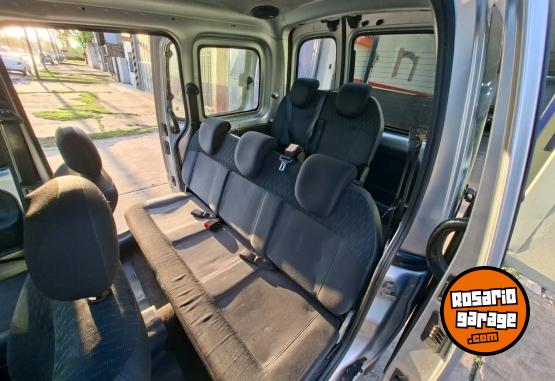 Utilitarios - Renault Kangoo 2014 GNC 230000Km - En Venta