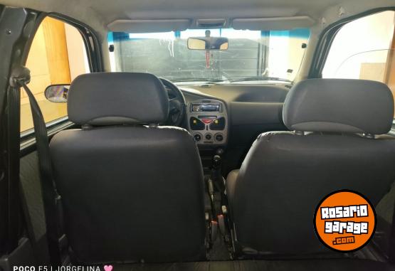Autos - Fiat Palio 2004 Nafta 265000Km - En Venta