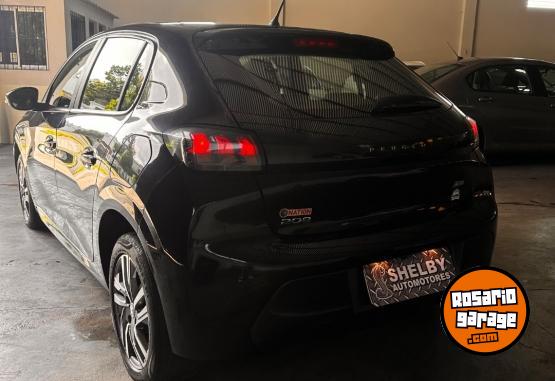 Autos - Peugeot 208 2023 Nafta 40000Km - En Venta