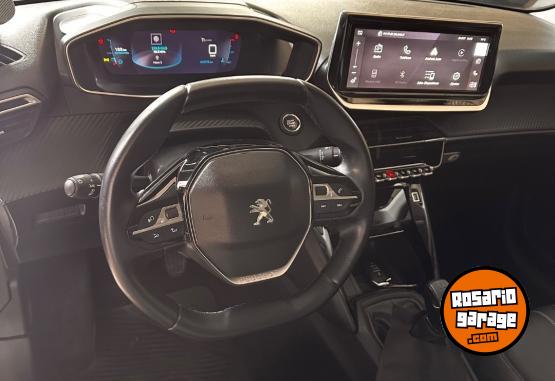 Autos - Peugeot 208 2023 Nafta 40000Km - En Venta