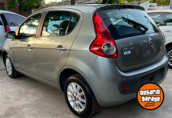 Autos - Fiat PALIO ATTRACTIVE 1.4 2017 Nafta 163000Km - En Venta