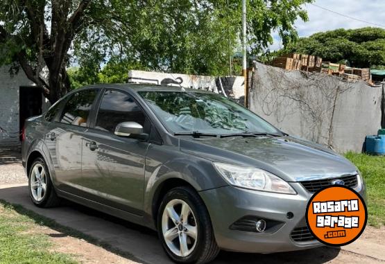 Autos - Ford Focus 2011 Nafta 180000Km - En Venta