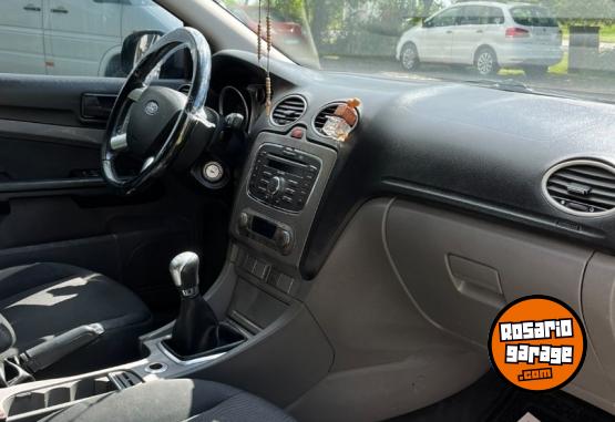 Autos - Ford Focus 2011 Nafta 180000Km - En Venta
