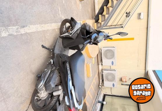 Motos - Kymco Micare 125 2024 Nafta 3000Km - En Venta