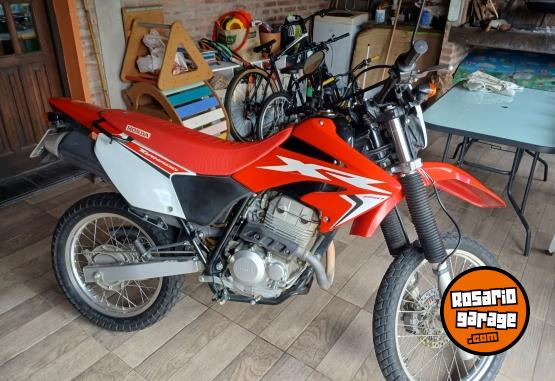 Motos - Honda Xr tornado 250 2017 Nafta 19100Km - En Venta