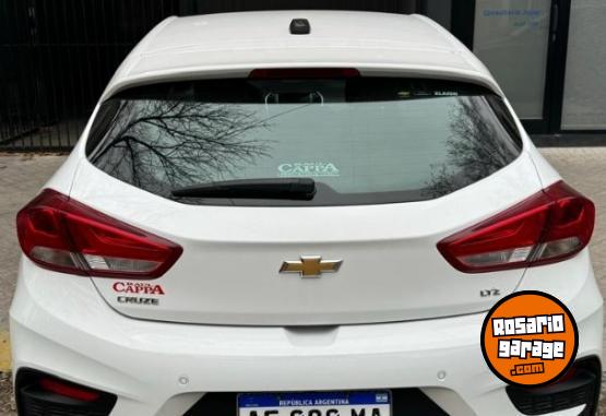 Autos - Chevrolet CRUZE LTZ AT 2021 Nafta 100000Km - En Venta