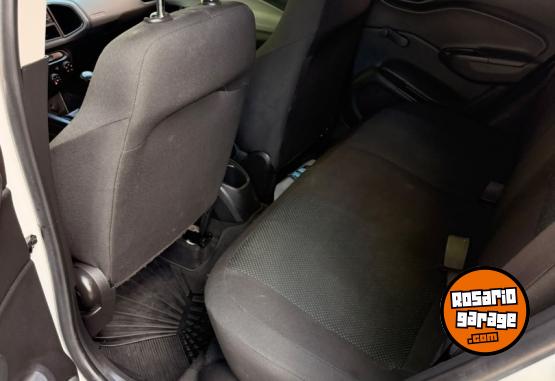 Autos - Chevrolet ONIX JOY 2018 Nafta 83000Km - En Venta